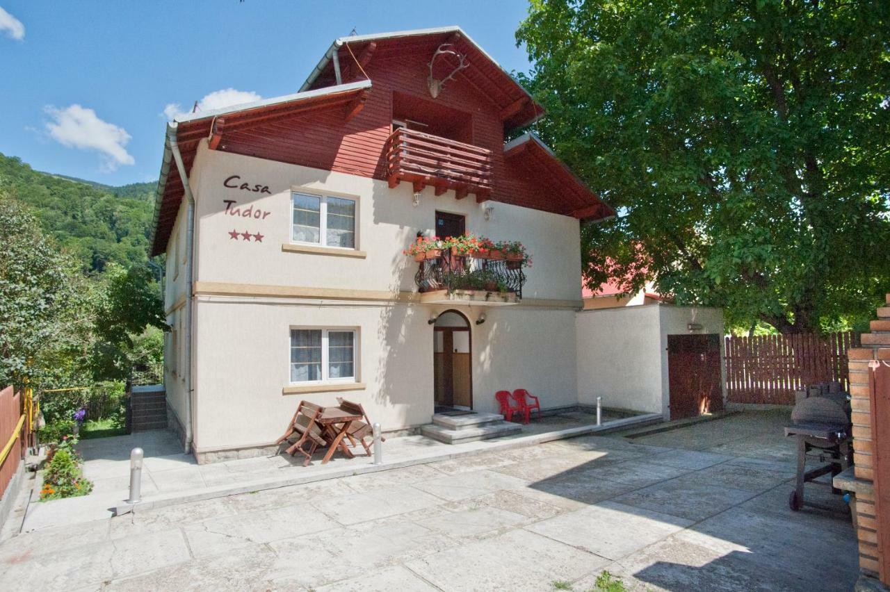 Casa Tudor Sinaia Exterior foto