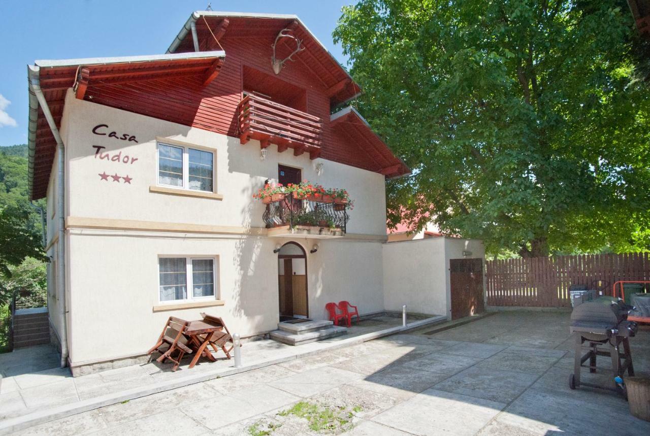 Casa Tudor Sinaia Exterior foto